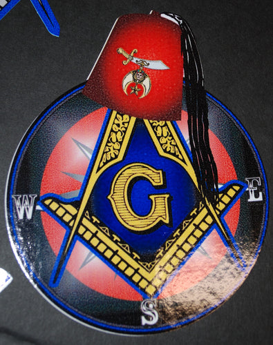 Square and compass in round compass