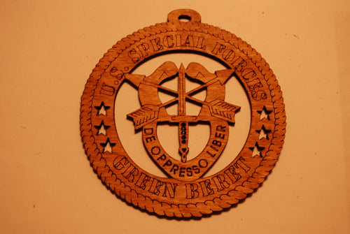 U.S. SPECIAL FORCES GREEN BERET LASER CUT ORNAMENT